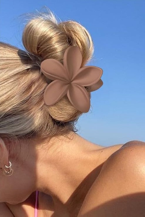 Coral Flower Claw Clips