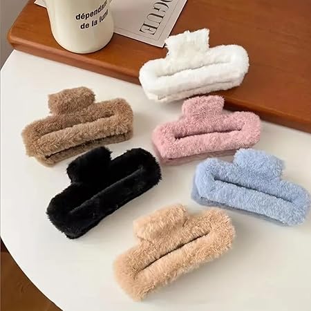 Minke Plush Claw Clip