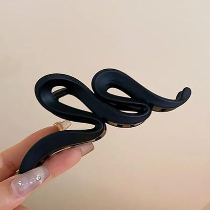 Juno Wave Hair Claw Clip