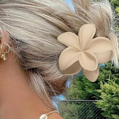 Coral Flower Claw Clips