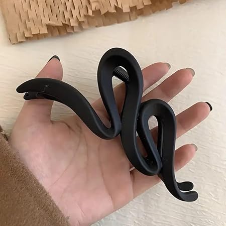 Juno Wave Hair Claw Clip