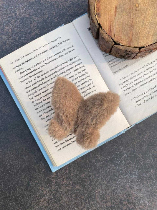 Cozie Plush Claw Clip