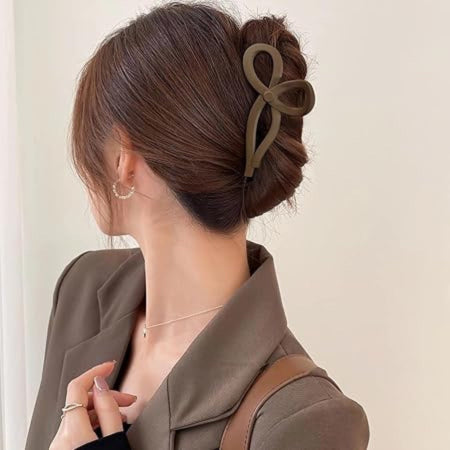Lina Bow Claw Clip