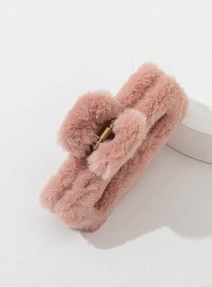 Minke Plush Claw Clip