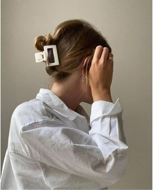Mae Rectangular Claw Clip (Medium)
